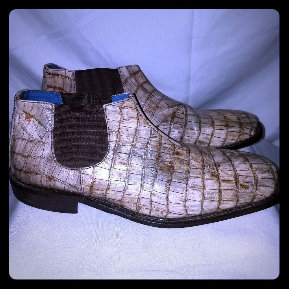 Snakeskin dress shoes